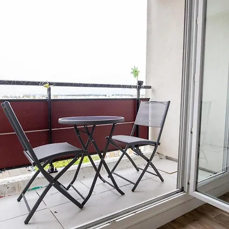 L Echappee Bellini - Proche Paris - 15min Airport Appartement